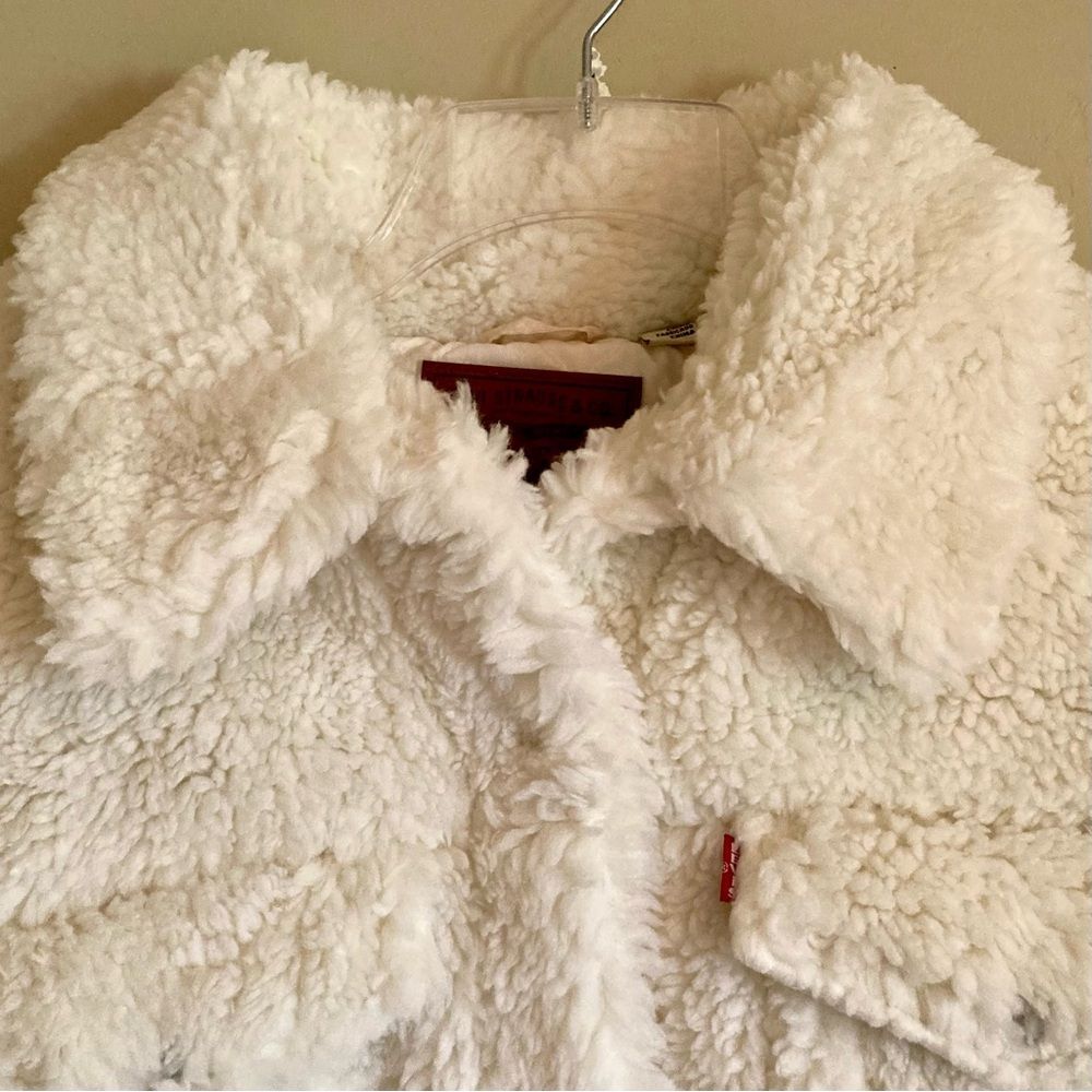 NEW Levi's Baby Bubble Sherpa Trucker Jacket Coconut Milk Cream Off White Size L - Picture 8 of 15